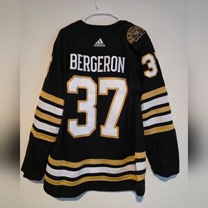 Adidas NHL Boston Bruins Patrice Bergeron Jersey Men's Size 52 (Large)